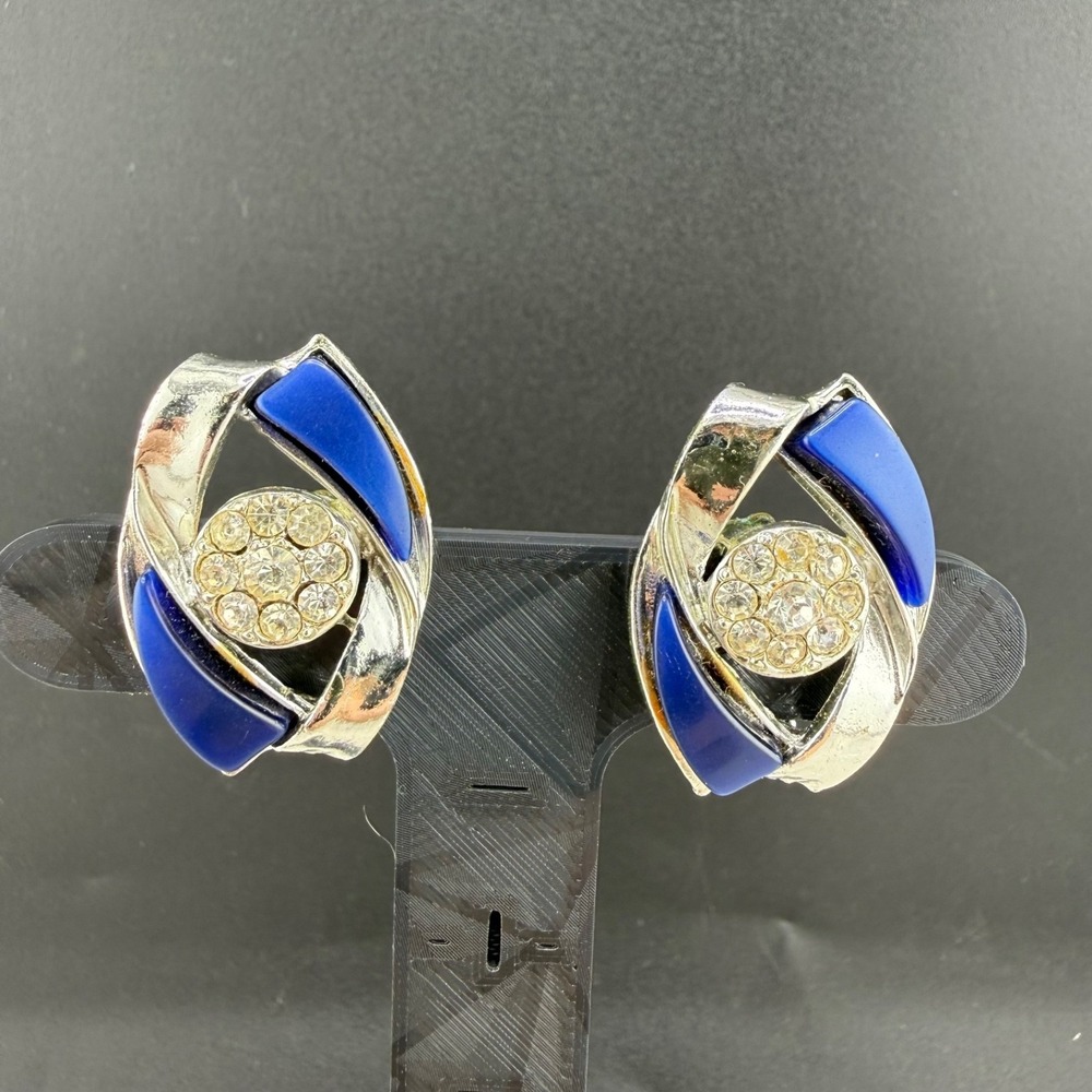 Vintage Leru Thermoset Clip On Earrings‎ Blue Silver Tone Rhinestone Signed